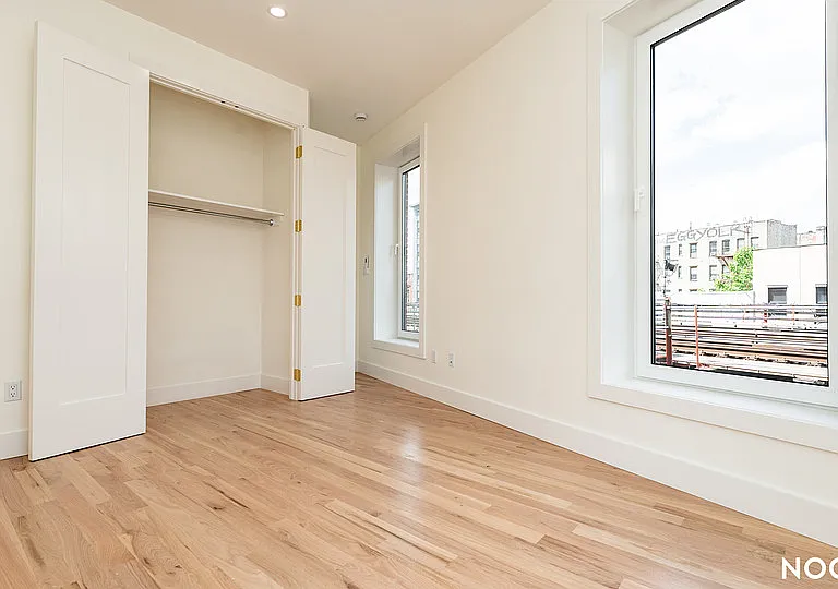 394 Broadway #6 — Photo 10