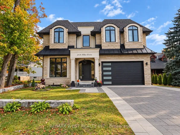2019 Lilac Dr, Innisfil, ON L9S 1Y9