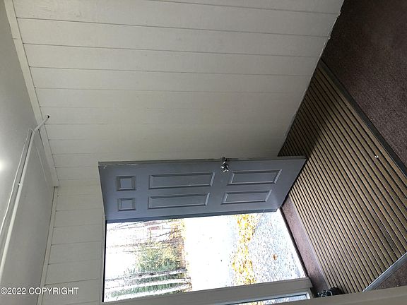 4th image of 13721 Malaspina St #B