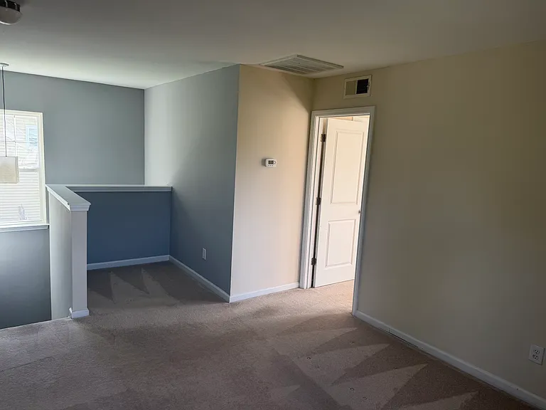 2047 Chilhowee Dr — Photo 11