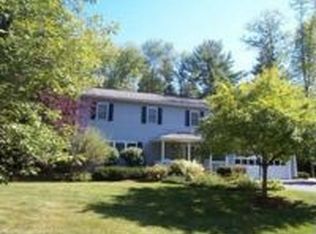 69 Clearwater Cir, Shelburne, VT 05482