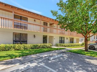 348 Brackenwood Cir, Palm Beach Gardens, FL 33418