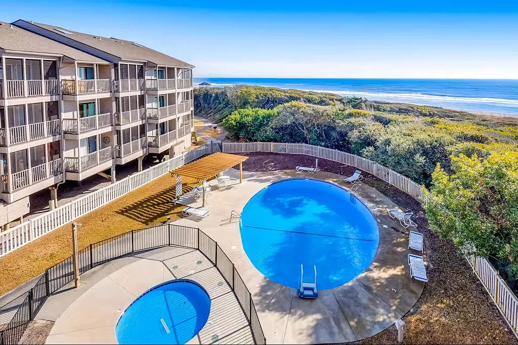 2 bed, 850 sqft, $2,850 — Photo 3