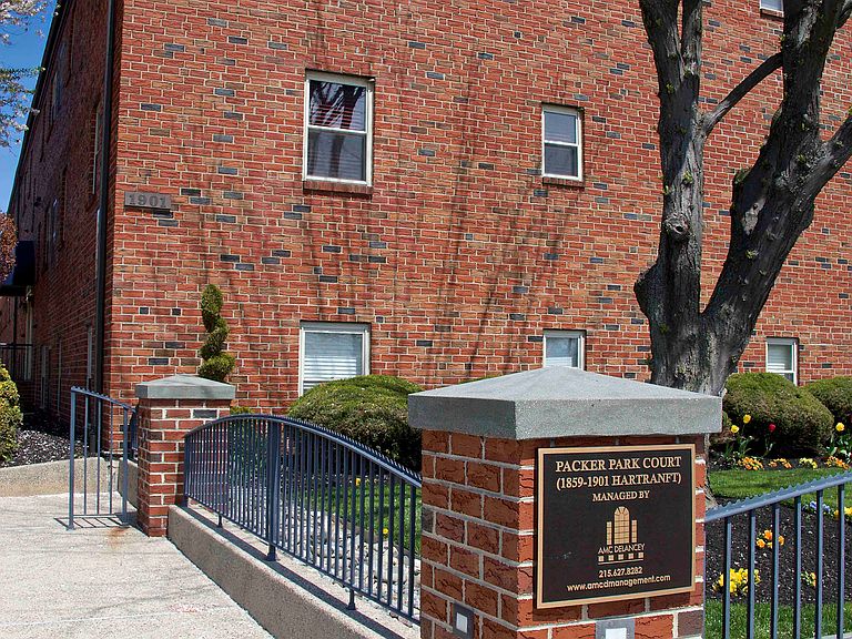 Packer Park Court Apartment Rentals with Virtual tours Philadelphia