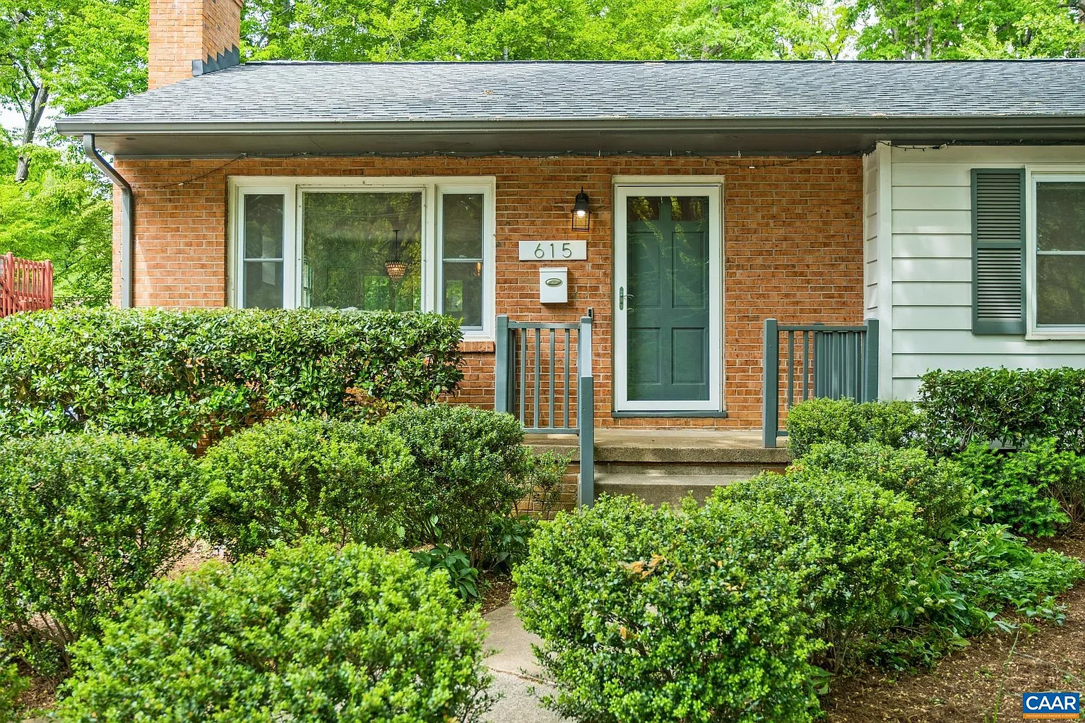 615 Beechwood Dr photo 1