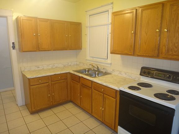 3rd image of 23 S Mason Ave #1