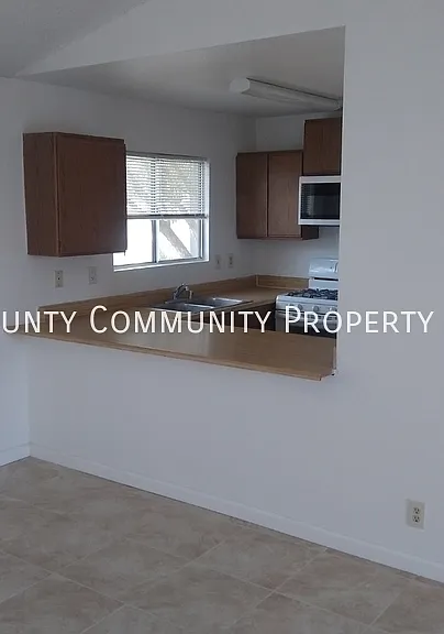 73856 Sunnyvale Dr #D — Photo 6