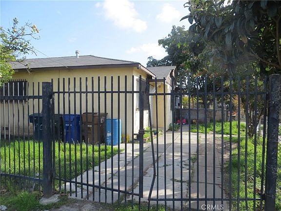 2nd image of 11102 Berendo Ave