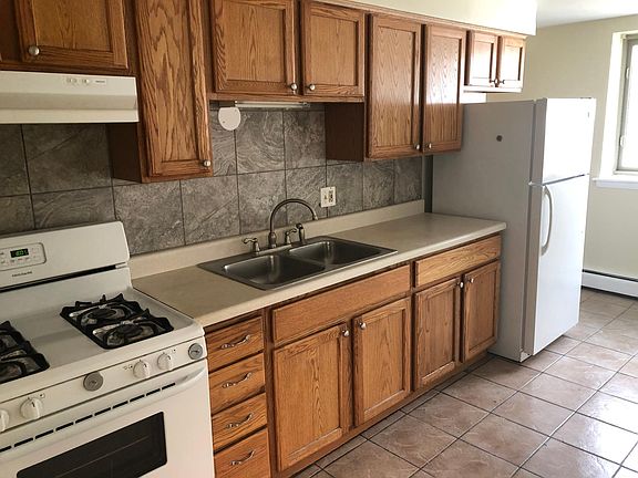 5th image of 348 N Oakwood Ave APT Gn