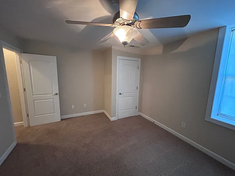 4540 Pebble Lake Dr — Photo 91
