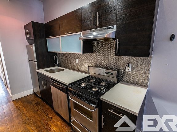 2nd image of 1368 Putnam Ave #3A