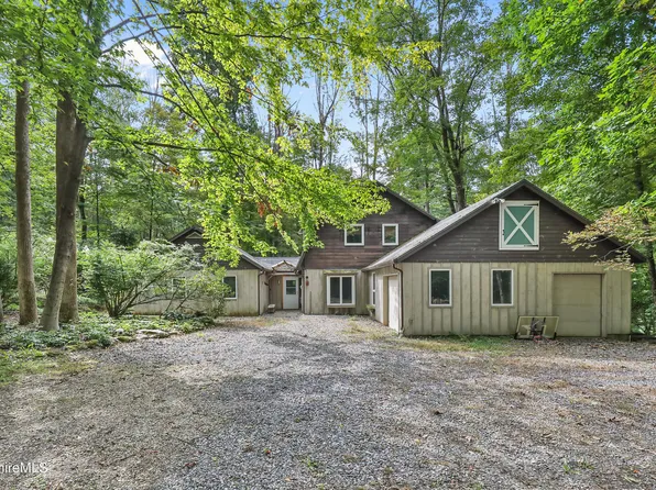 20 Pixley Hill Rd, West Stockbridge, MA 01266