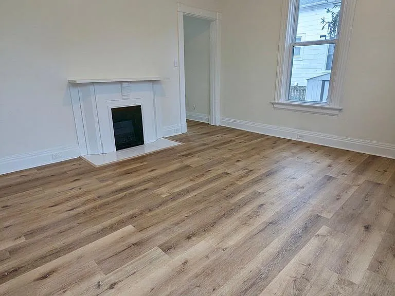 1712 Sherman Ave — Photo 6
