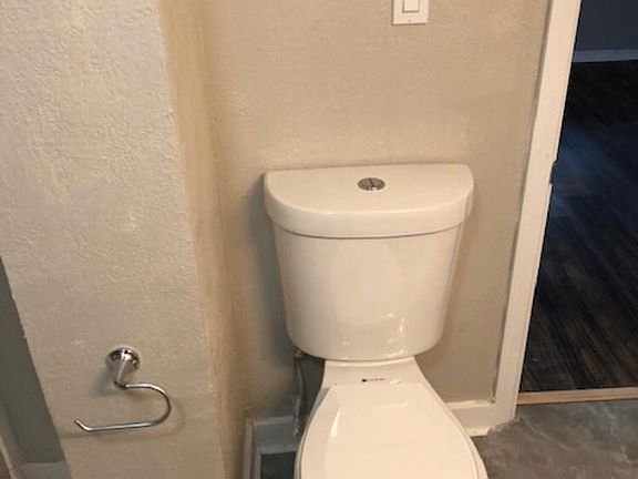 5th image of 4519 Izard St #5