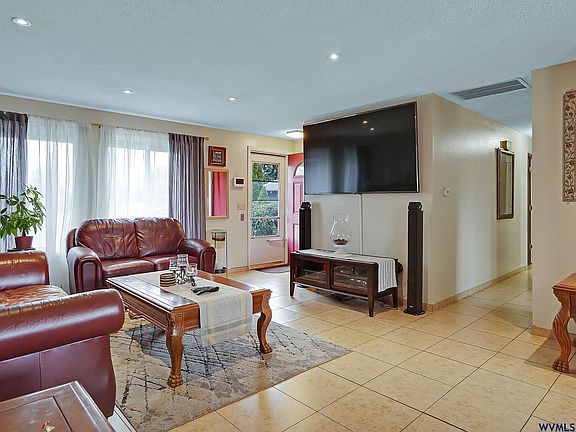 5th image of 4695 Bannock Ct SE