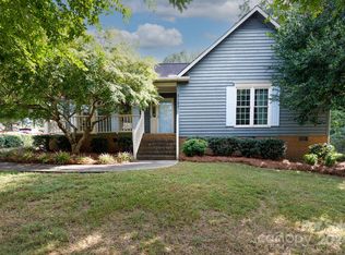 2127 Crosstrail Rdg, Rock Hill, SC 29732