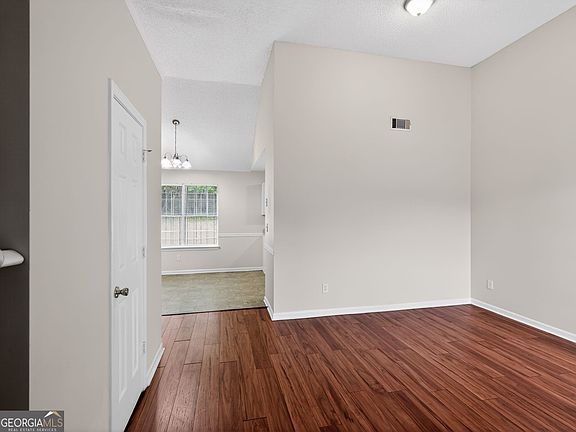 3rd image of 4069 Ward Lake Trl