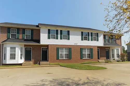 1232 Parkway Pl Photo 1