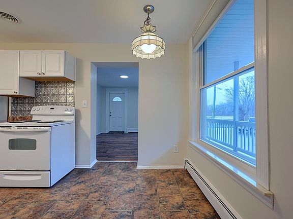 2nd image of 3501 Thomas Rd #1