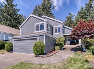 6870 Starboard Ln, Gig Harbor, WA 98335