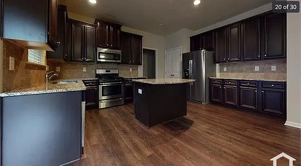 2700 Shepherd Valley St — Photo 4
