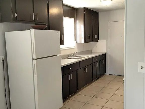 2nd image of 742 Ernona St #742