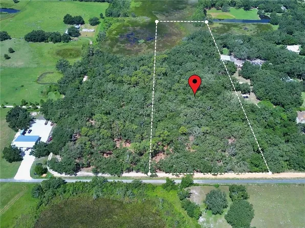 1 Sendcastle Dr, Groveland, FL 34736
