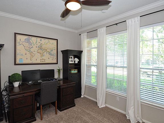 4th image of 4011 Echo Mountain Dr