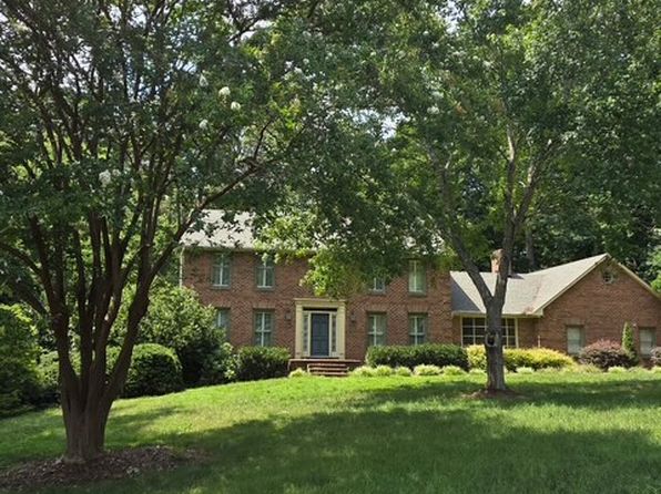 2385 River Run Dr