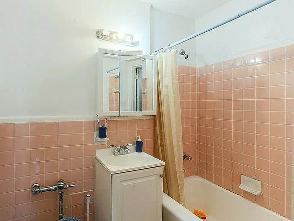 3rd image of 180 Beach 117 St #3F