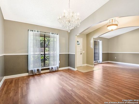 4th image of 5122 La Barranca St