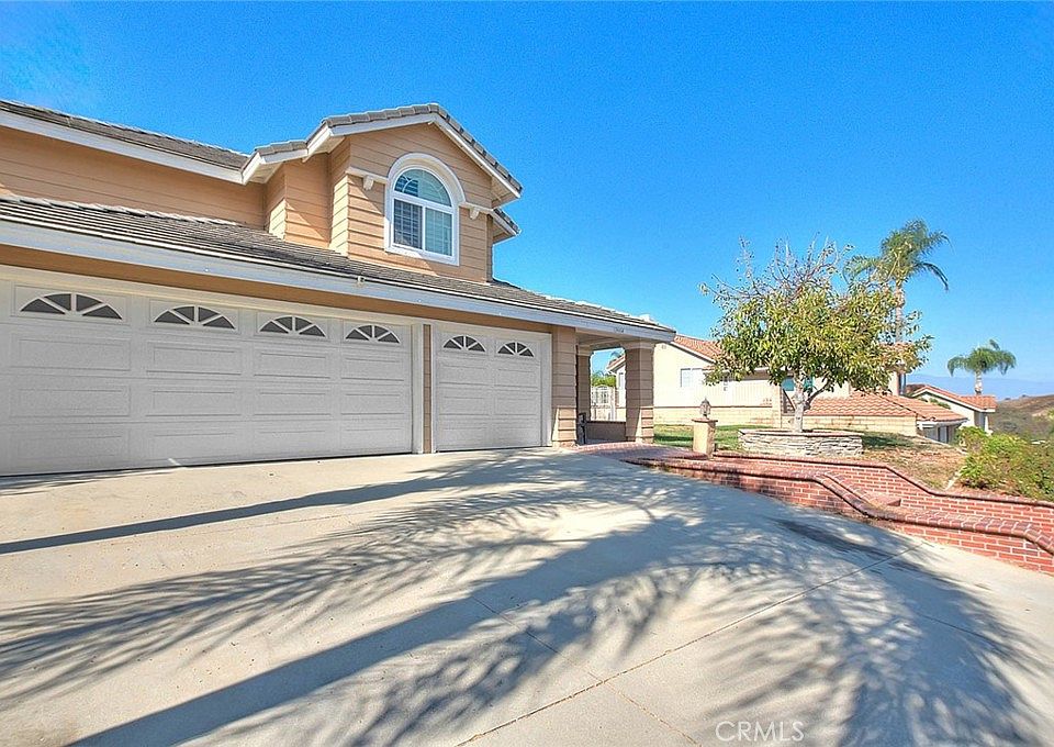 洋書 Mountain Houses 26064 Twain Pl, Stevenson Ranch, CA 91381 | MLS #25528407