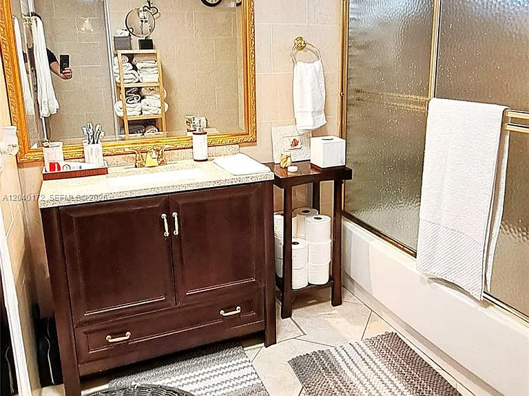 450 Golden Isles Dr #2C — Photo 8