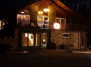 1 Hunt Hollow Vlg, Naples, NY 14512