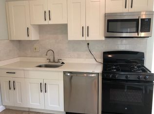 126 Glenville Ave APT 1B, Allston, MA 02134