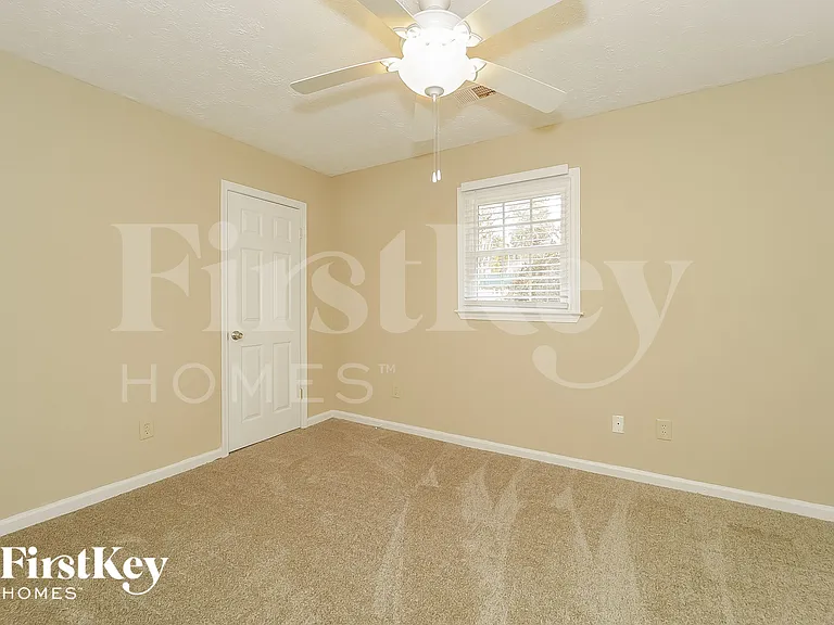 1300 Anderson Mill Rd — Photo 11
