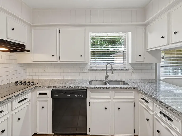 23022 Quail Shute St — Photo 20