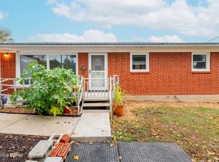 7442 N Jackson Hwy, Magnolia, KY 42757
