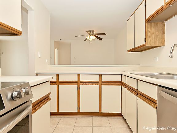 5th image of 4402 W Shamrock Ln
