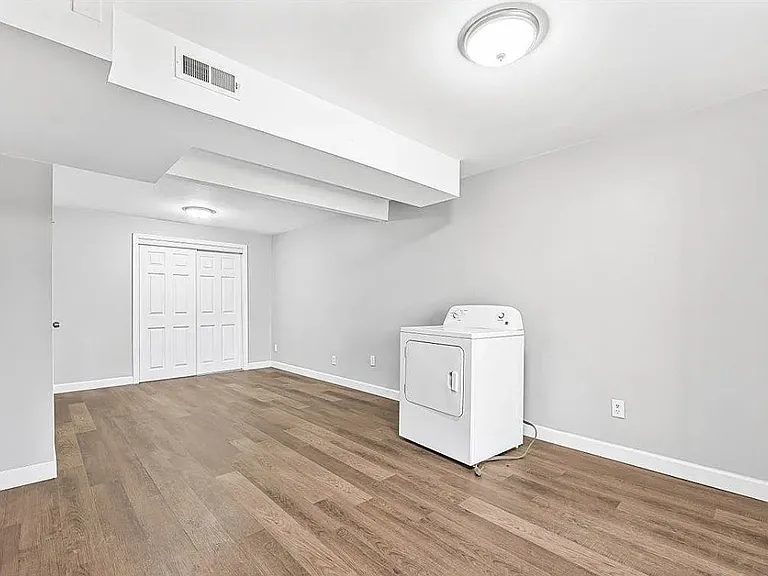 17641 Longview Ln — Photo 17