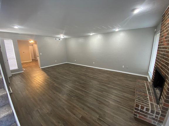 3rd image of 10125 N Pennsylvania Ave APT 13