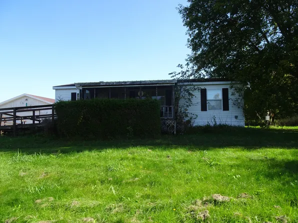 3323 State Route 37, Fort Covington, NY 12937