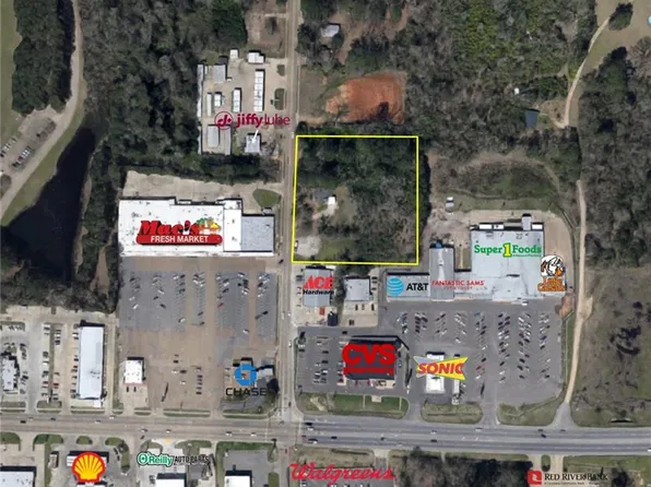 118 Edgewood Dr, Pineville, LA 71360