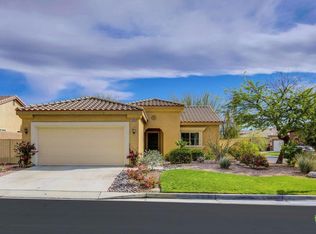 1110 Oro Rdg, Palm Springs, CA 92262