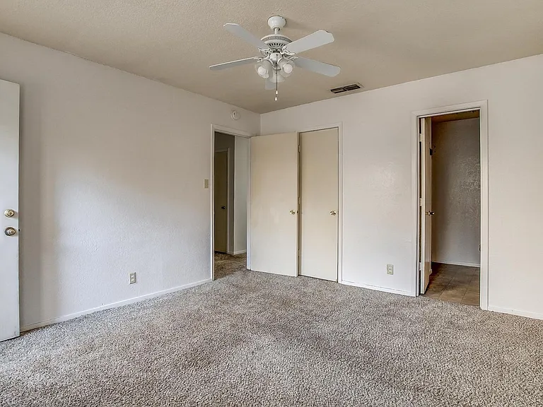 6530 Fall Creek Hwy — Photo 23