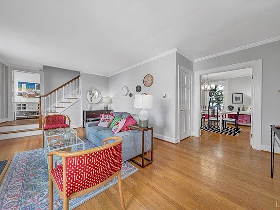 5th image of 817 Pershing Ave