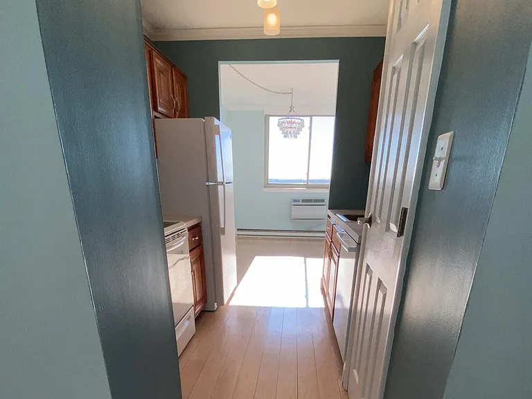 1000 River Rd #9G — Photo 7