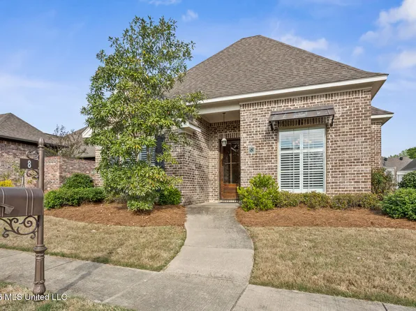 8 Enclave Cir, Ridgeland, MS 39157