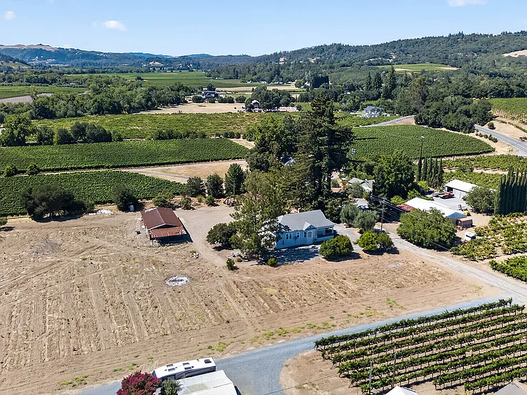 4980 Dry Creek Rd — Photo 18