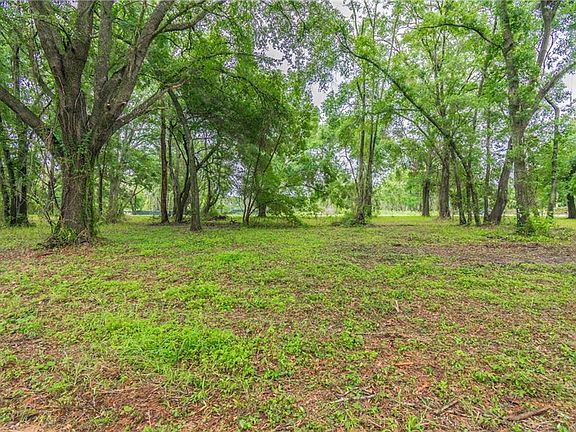 5th image of 13318 Sullivan Manor Ct